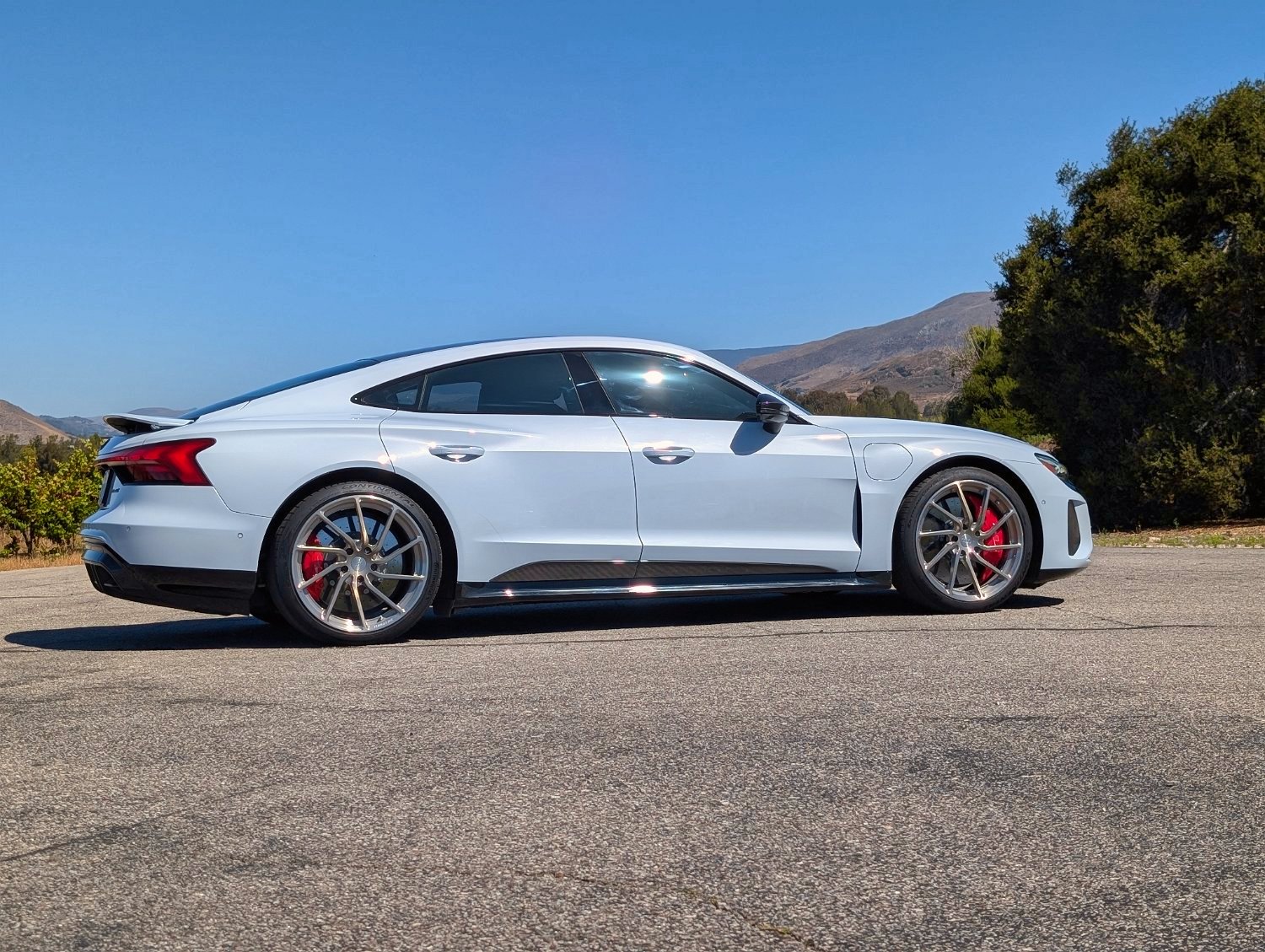 2022 Audi RS e-tron GT Base - Photo 6