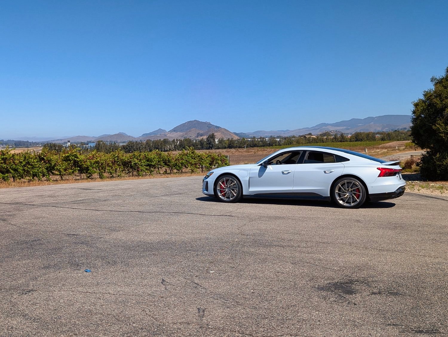 2022 Audi RS e-tron GT Base - Photo 35