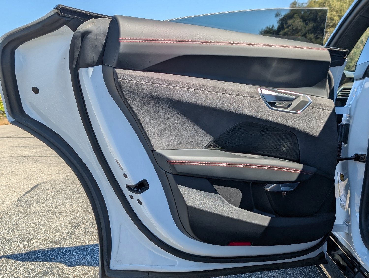 2022 Audi RS e-tron GT Base - Photo 52