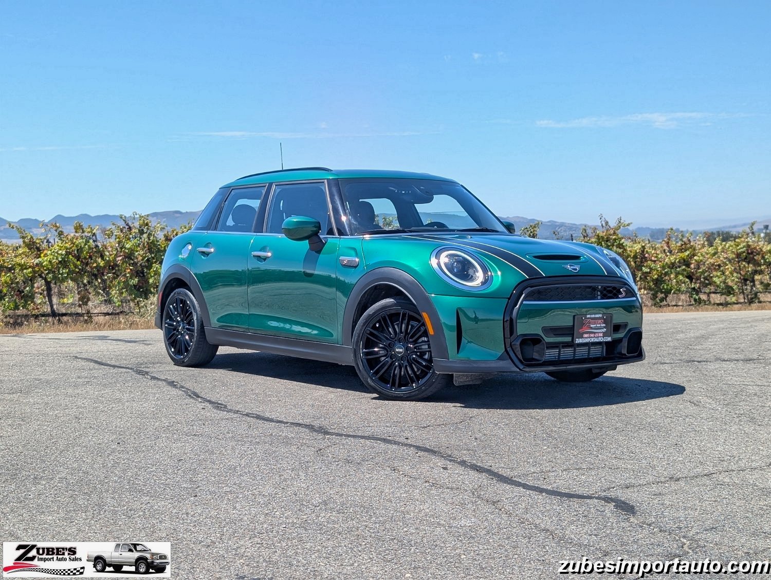 2023 MINI Hardtop 4 Door