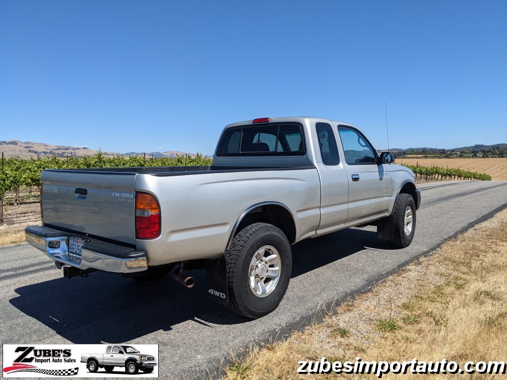 2000 Toyota 4×4 XtraCab SR5 3.4L V6 Automatic Zubes Import